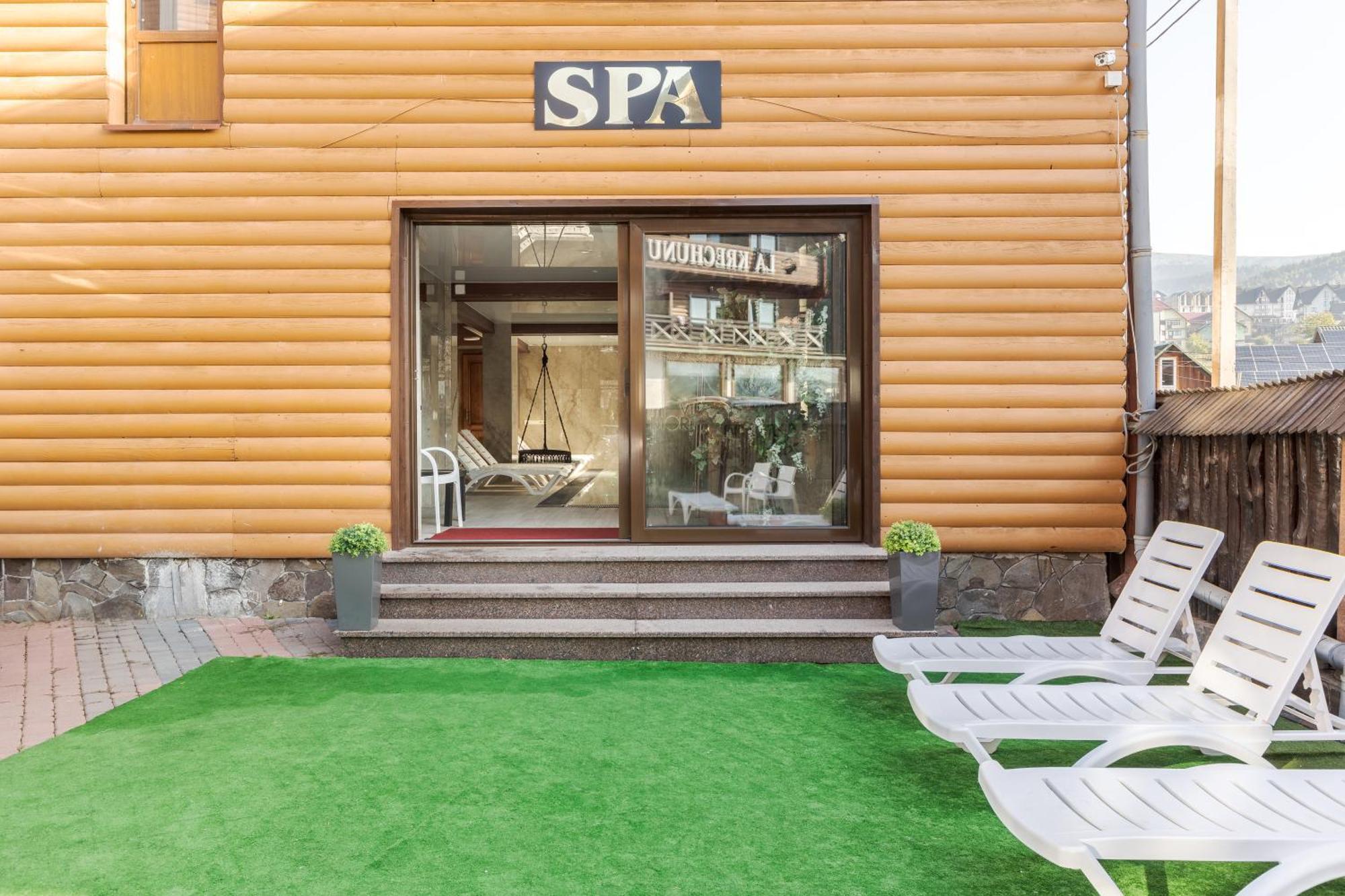 Villa Morishka & Spa バコヴェル エクステリア 写真